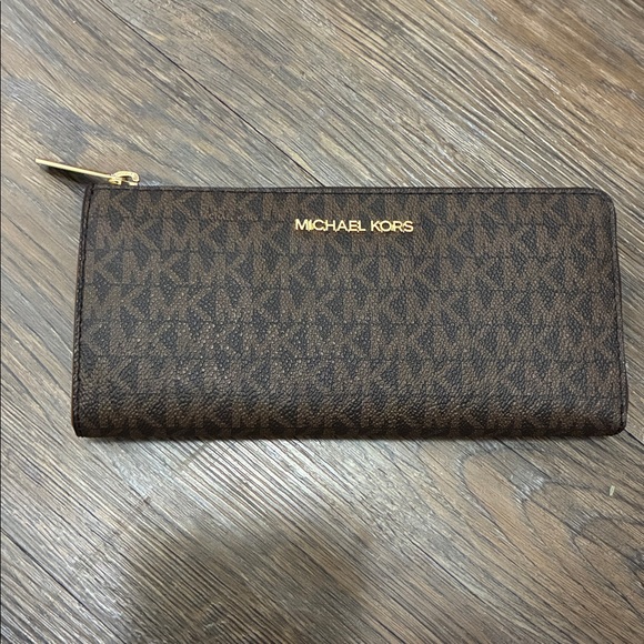 Michael Kors Monogram Dark Brown Leather long wallet - Picture 1 of 10